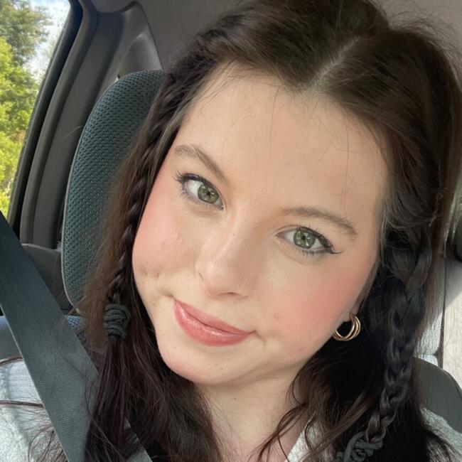 Babysitter in Upper Hutt: Kayleigh