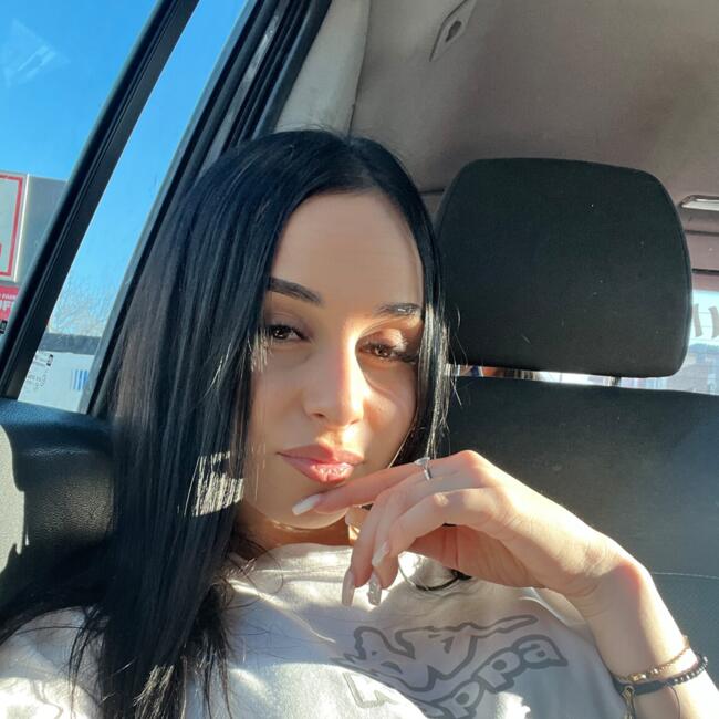 Babysitter in Focşani: Giulia