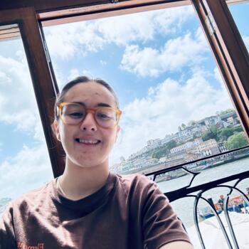 Babysitter em Coruche: Raquel