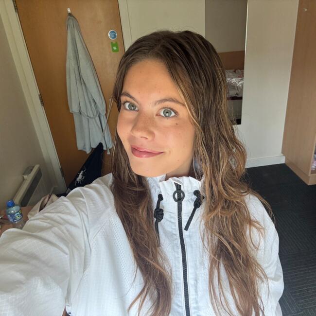 Babysitter in Dublin: Jade