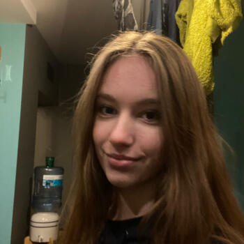 Babysitter in Riga: Elizabete