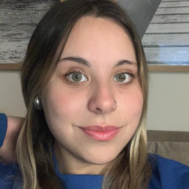 Babysitter in Buenos Aires: Sol Caris