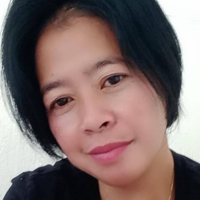 مربية أطفال في دبي: Nelda