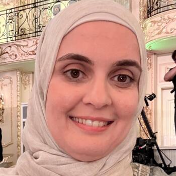 وظيفة مربية أطفال في جدة: فرص عمل كجليسة أطفال Batoul