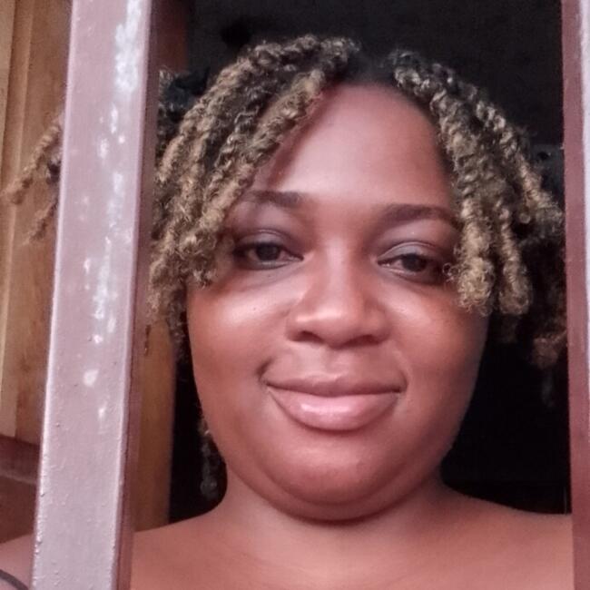 Babysitter in Cape Town: Sharon