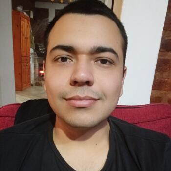 Childminder job in Ezeiza: babysitting job Fabián Agustín