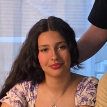 Baby-sitter Villeurbanne: Syrine