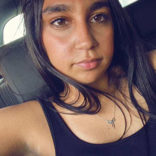 Babysitter in Plan-d'Orgon: Nayyra