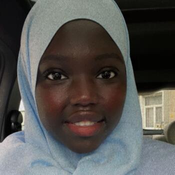 Babysitter in Antwerpen: Aicha