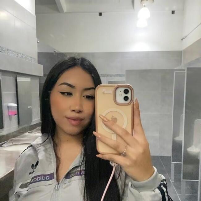 Babysitter in Mexico City: Crystal 