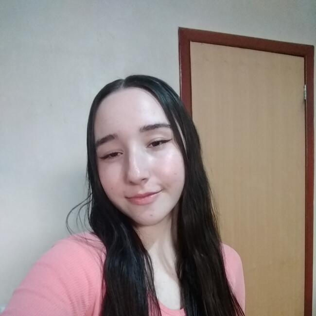 Babysitter in Criciúma: Keila