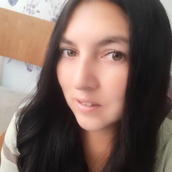 Trabajo para niñera en Quito: trabajo de niñera Stephanie