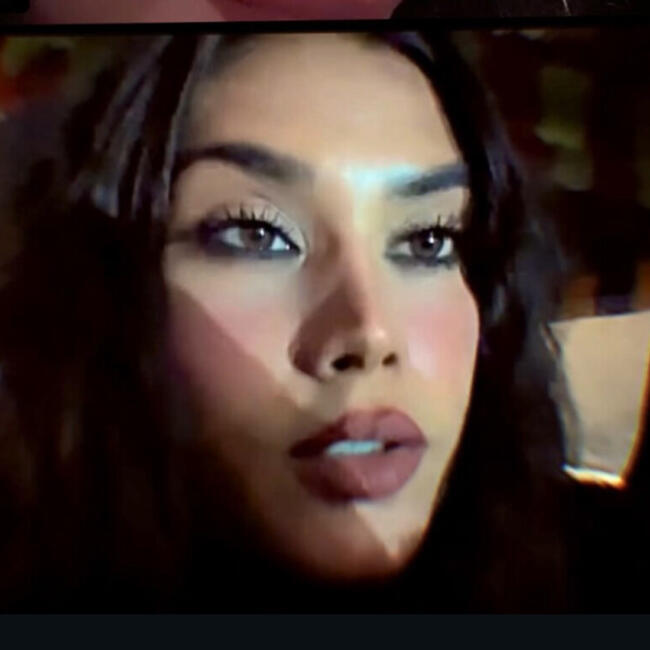 Babysitter in New Delhi: Akansha