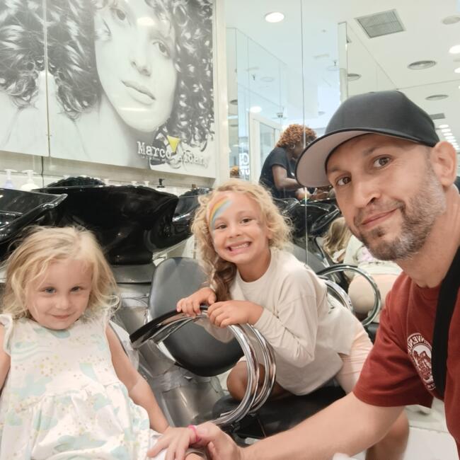 Babysitting job in Barcelona: Leonardo Vergel