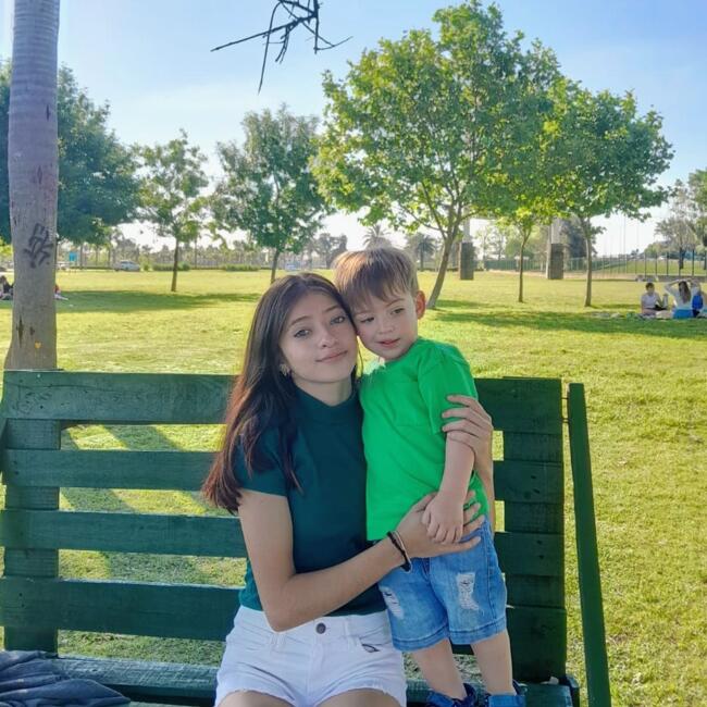 Babysitter in Pilar: Agustina