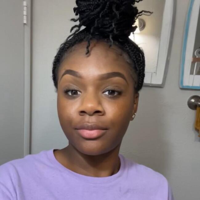 Babysitter in Jacksonville: Johneshia