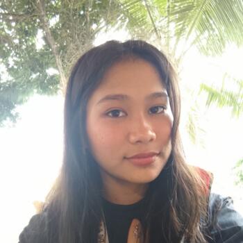 Babysitter in Manila: Abegail