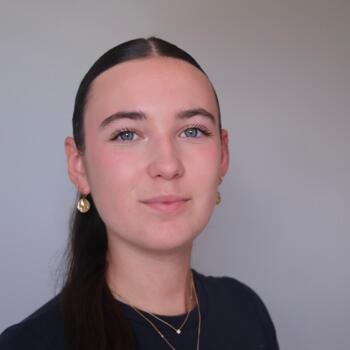 Babysitter Basse-Goulaine: Eva