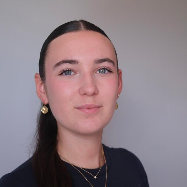 Babysitter in Basse-Goulaine: Eva
