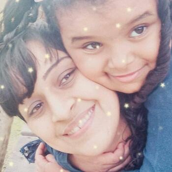 Babá em Macaé: VirginiaHelena