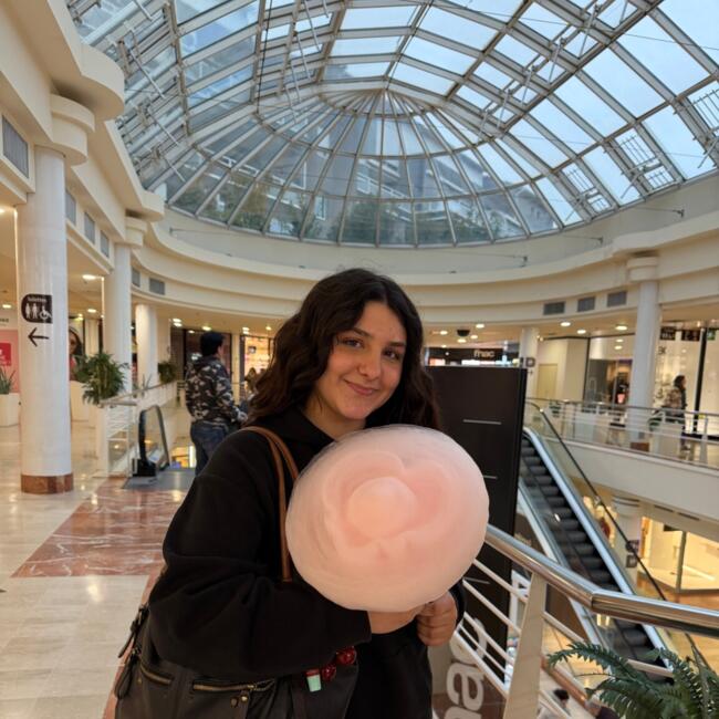 Babysitter in Saint-Vallier (Auvergne-Rhône-Alpes): Aleyna