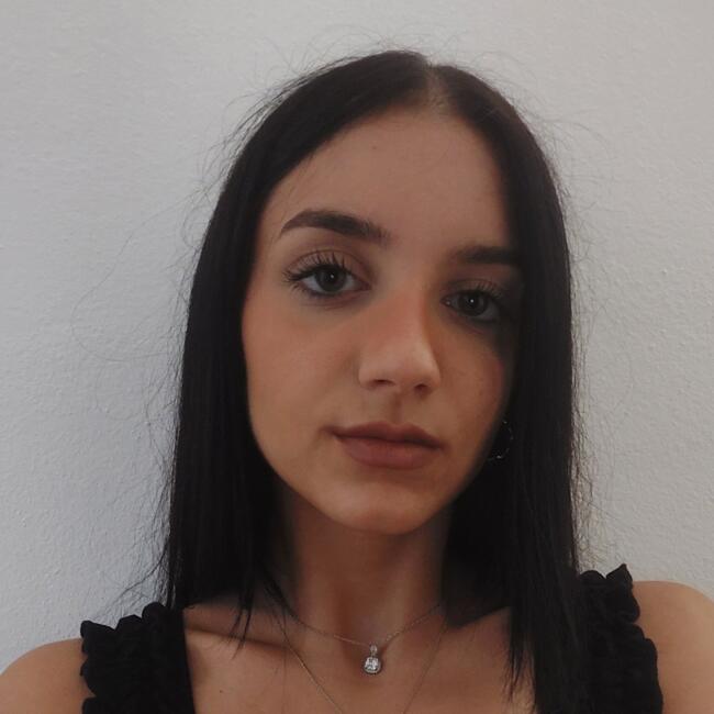 Babysitter a Valganna: Janis