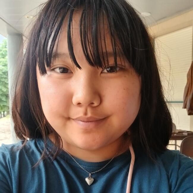 Babysitter in Saint-Symphorien-dOzon: Djalia