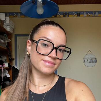 Babysitter in La Rochelle: Lola