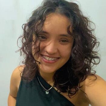 Babysitter Sorocaba: Júlia Mathias