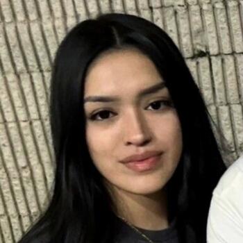 Canguro en Madrid: Camila