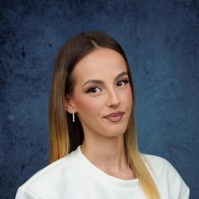 Bebisiterka u Novi Sad: Lara