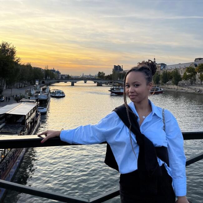 Nanny in L'Haÿ-les-Roses: Noémie