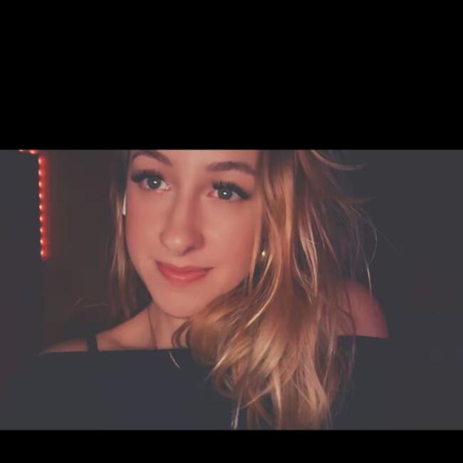 Baby-sitter in Chiètres: Tatiana