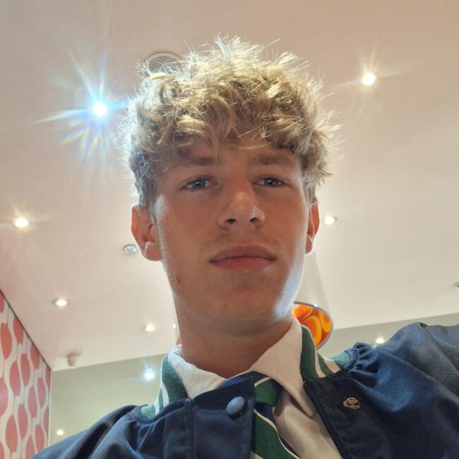 Babysitter in Rayton: Griffin