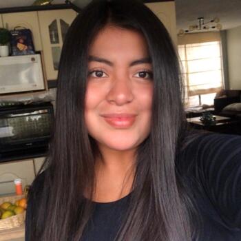 Nanny in Montornès del Vallès: Adriana Eileen