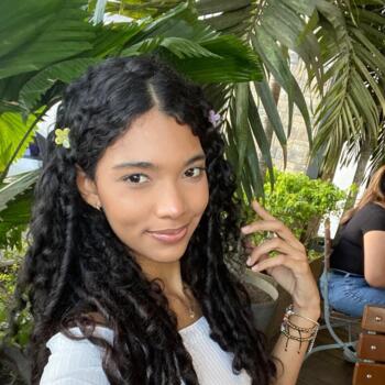 Niñera en Panamá: Kamila