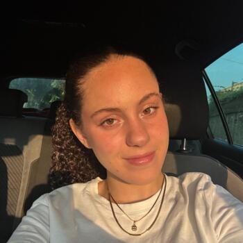 Babysitter Montebelluna: Emma
