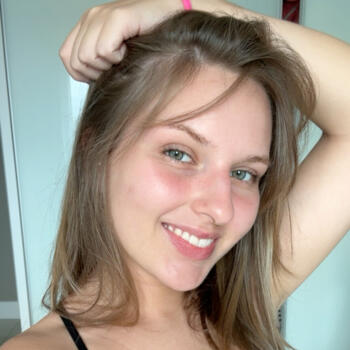 Babysitter in Florianópolis: Marina