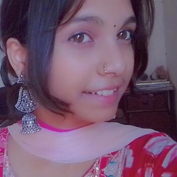 Babysitter in Ludhiana: Sana