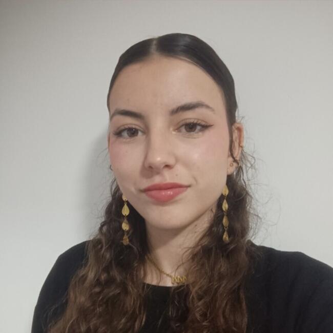 Babysitter in León: Tania