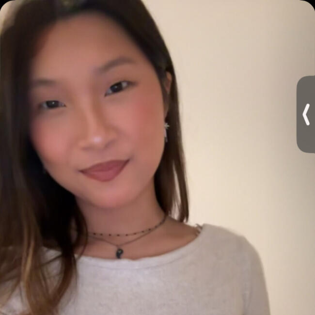 Babysitter in Saint-Pierre-du-Perray: Leslie