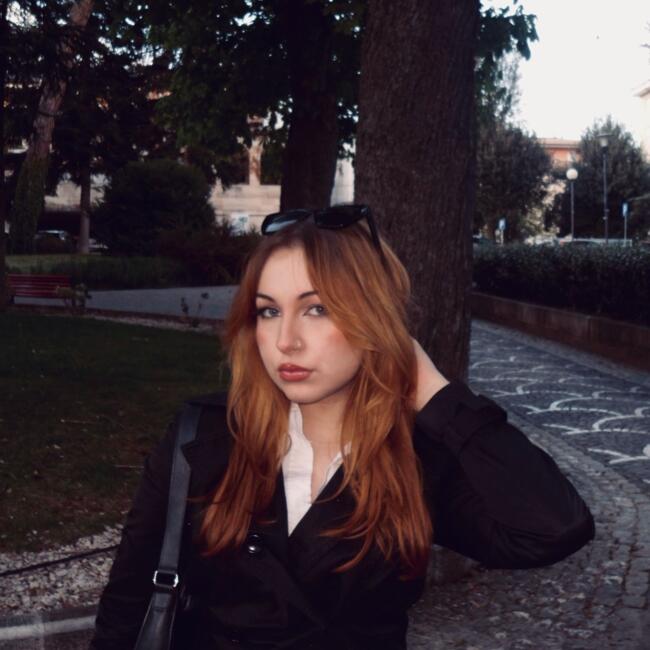 Bonă în Galați: Alexandra