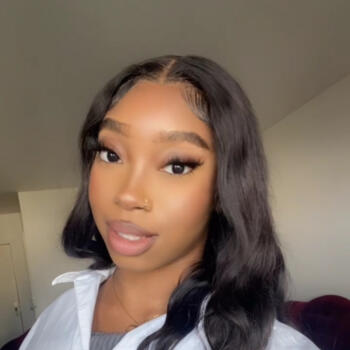 Babysitter in Fleury-Mérogis: Wassa