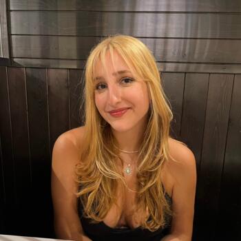 Babysitter in Mairena del Aljarafe: Ana