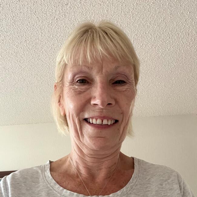 Nanny in Elkhorn: Kathryn