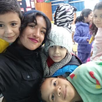 Babysitter in Los Andes: Amanda