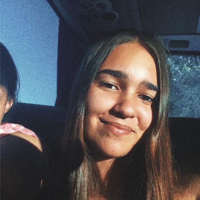 Babysitter em Coimbra: Laura