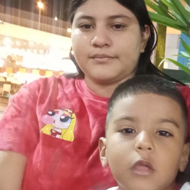 Trabajo para niñera en Cali: Angela