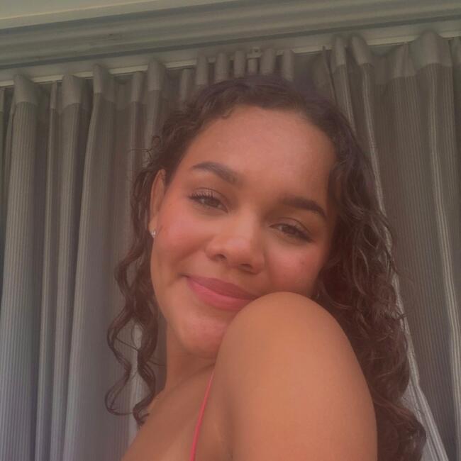 Babysitter in Santiago de Cali: Tyra