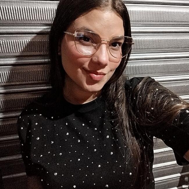 Niñera en Santa Rosa de Cabal: Scarlett